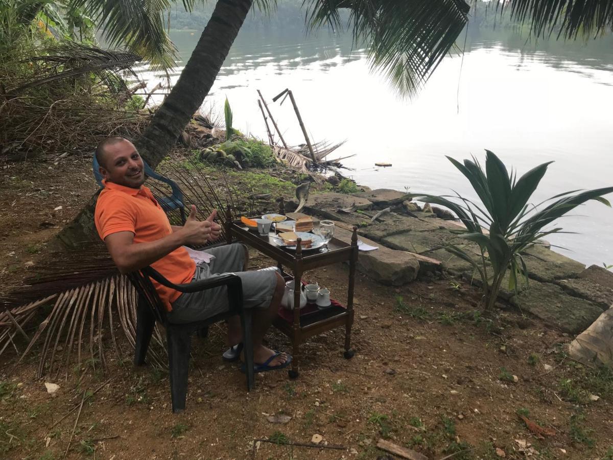 River Side Villa Galle Room photo